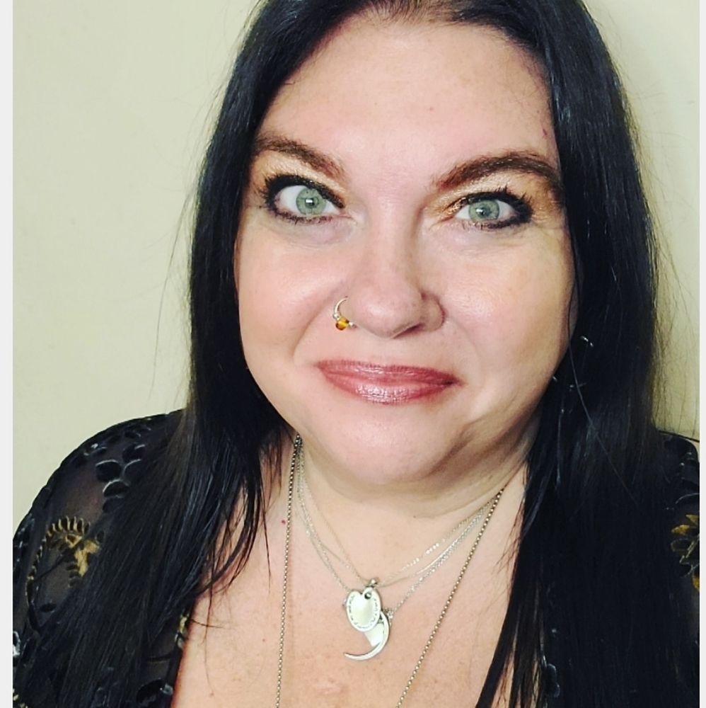 Meet your Posher, Jen